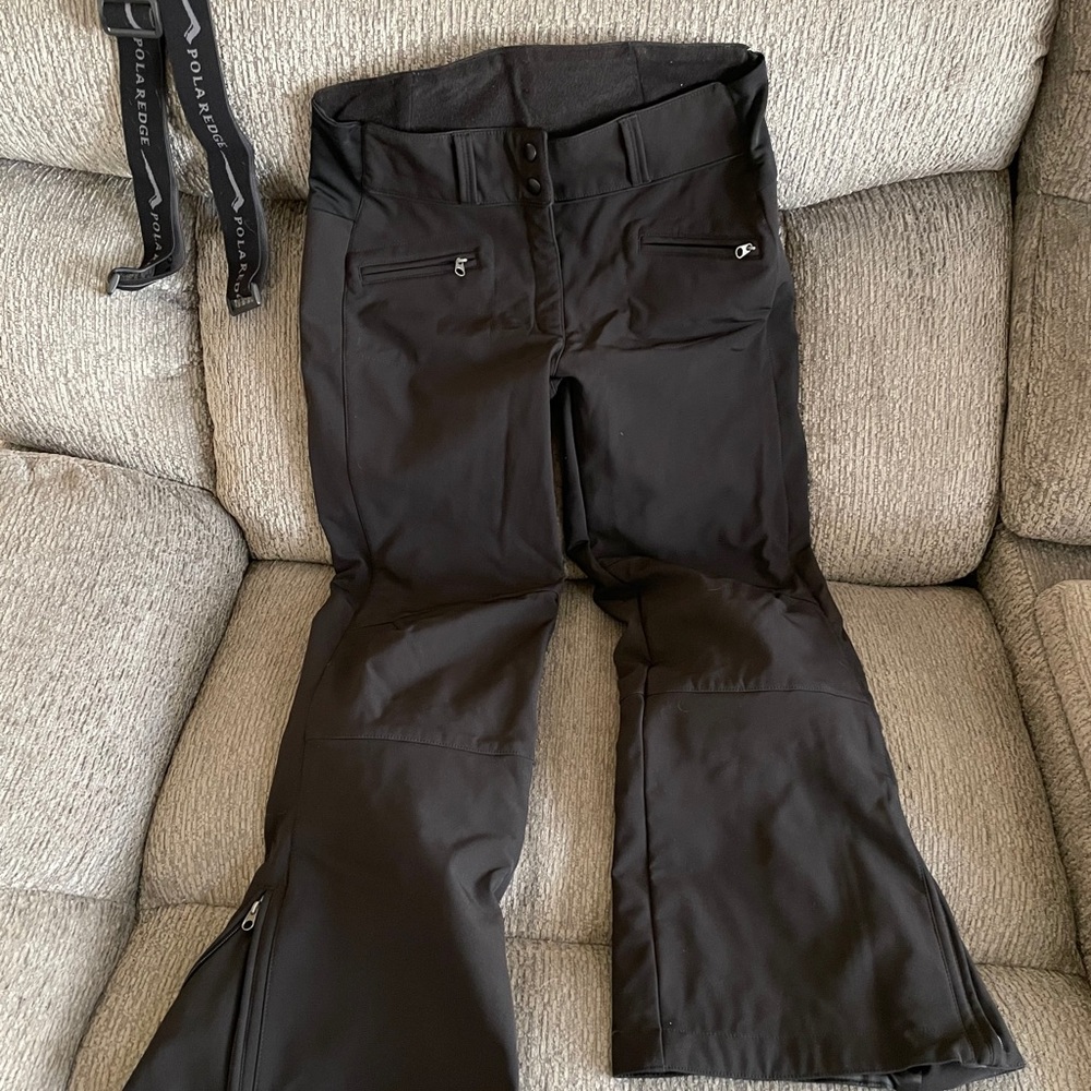 Insulated snow pants
